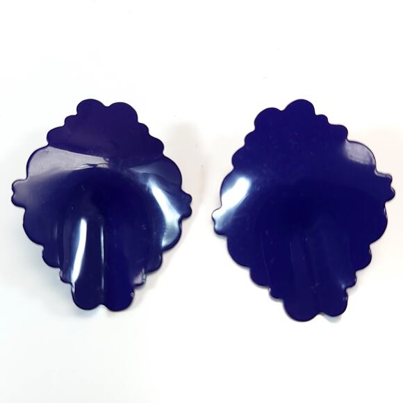 Vintage Purple Metal Floral Shaped Earrings with Glossy Finish, Bold Design - Picture 4 of 10